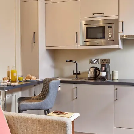 Waterloo Apartment